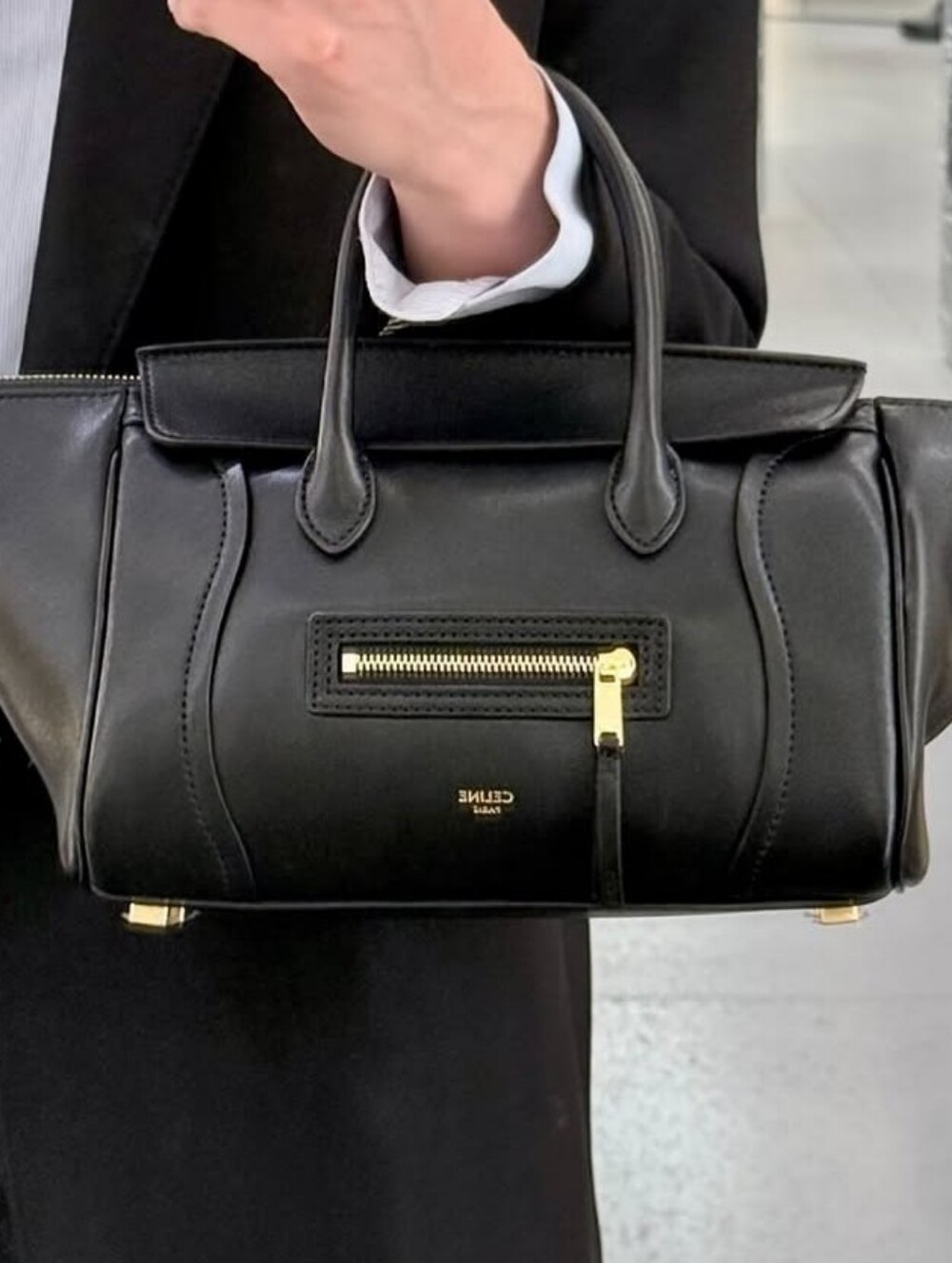 Brand NEW!! CELINE LITTLE LUGGAGE IN GRAINED CALFSKIN Black MSRP $3990 USD W/COA - Picture 13 of 16